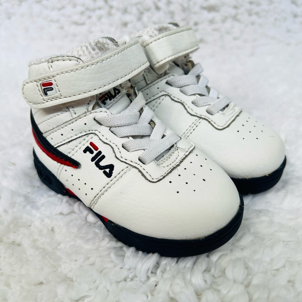 Infant Fila high tops size 4